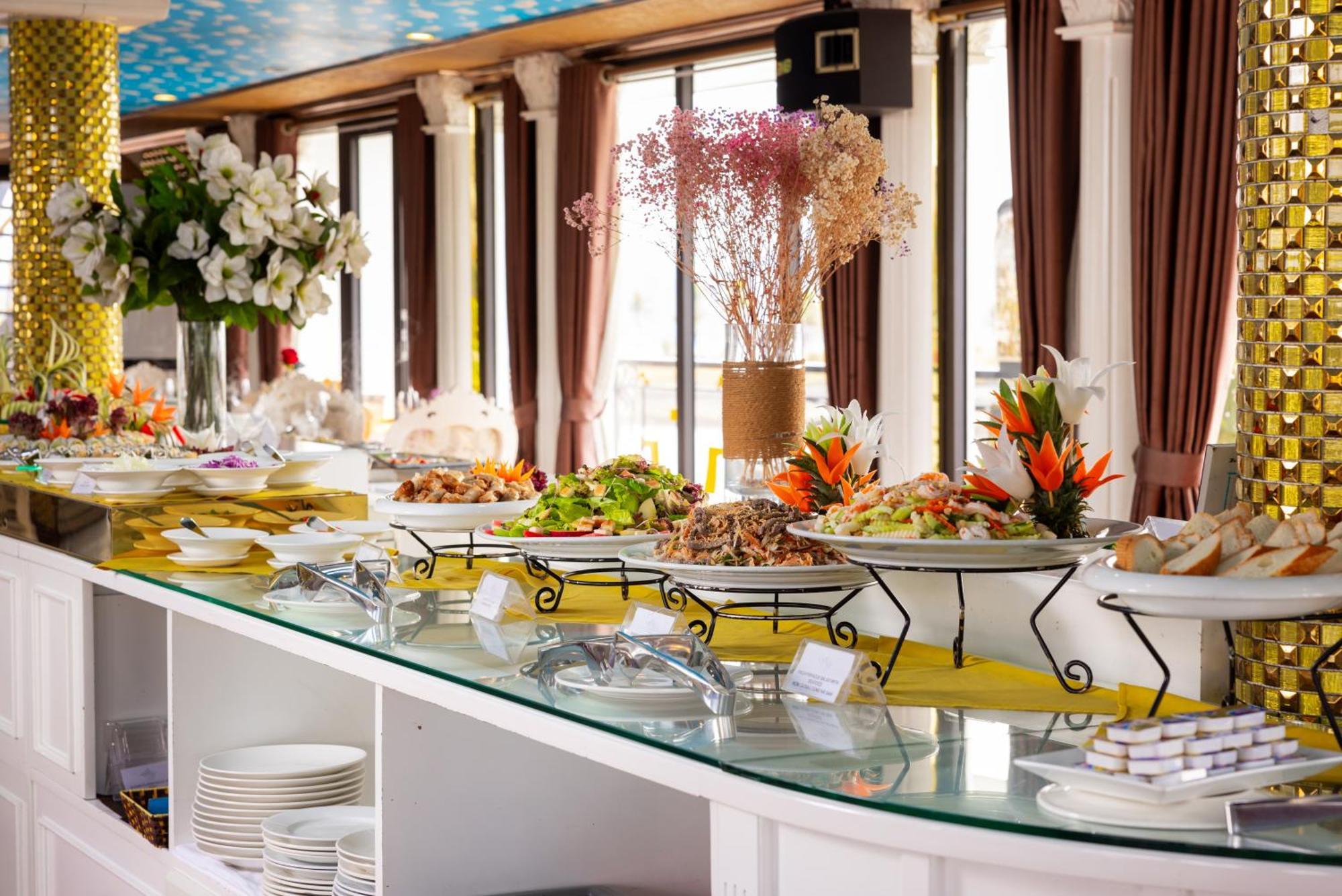 Hotel Halong Aquamarine Royal Cruise Hạ Long Exterior foto